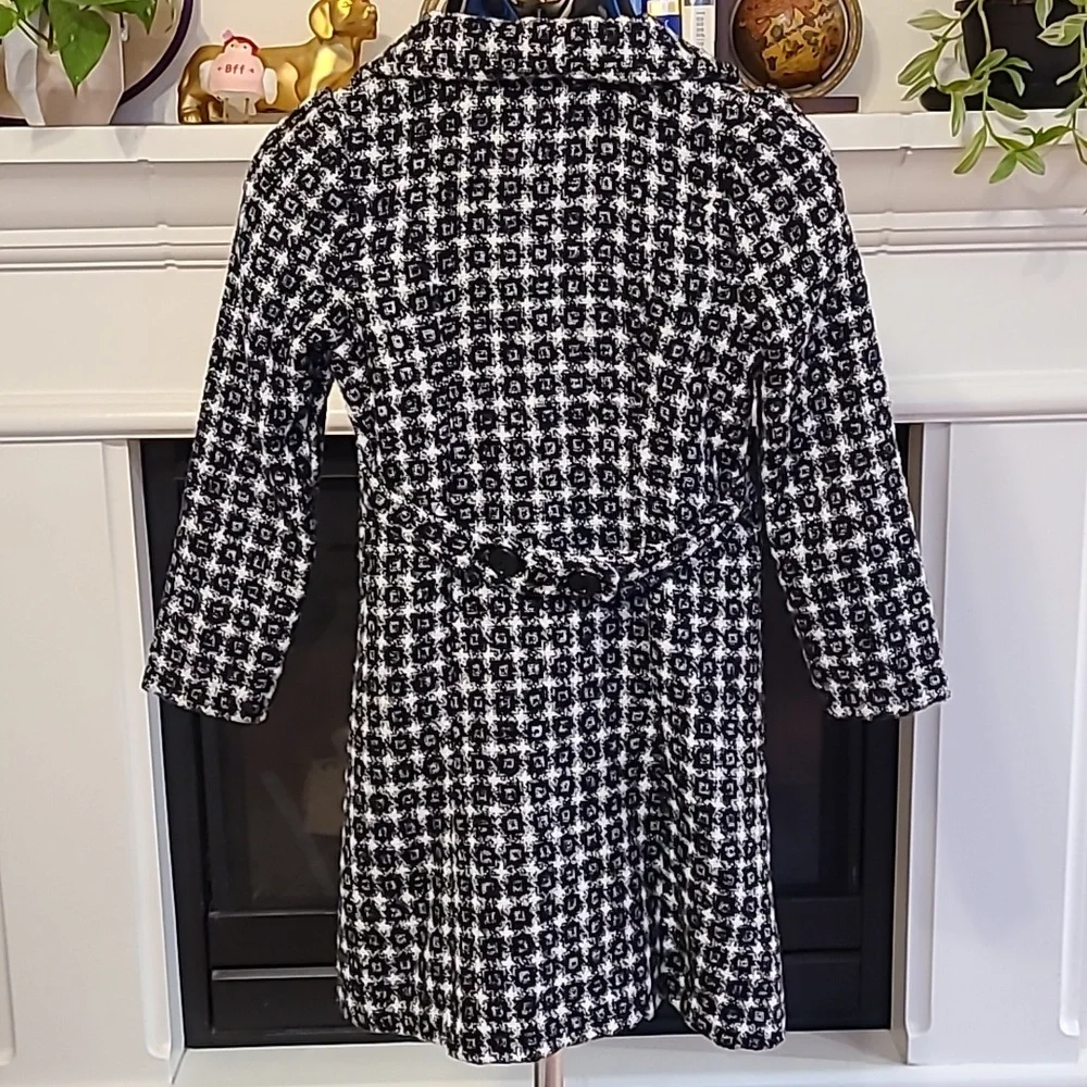 Iris And Ivy Black White Cascading Ruffle Edge Jacket Fancy Formal Pretty